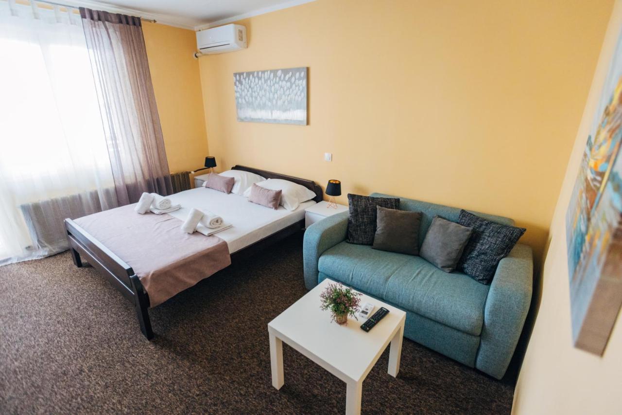 Laguna Green Guest House Ниш Экстерьер фото