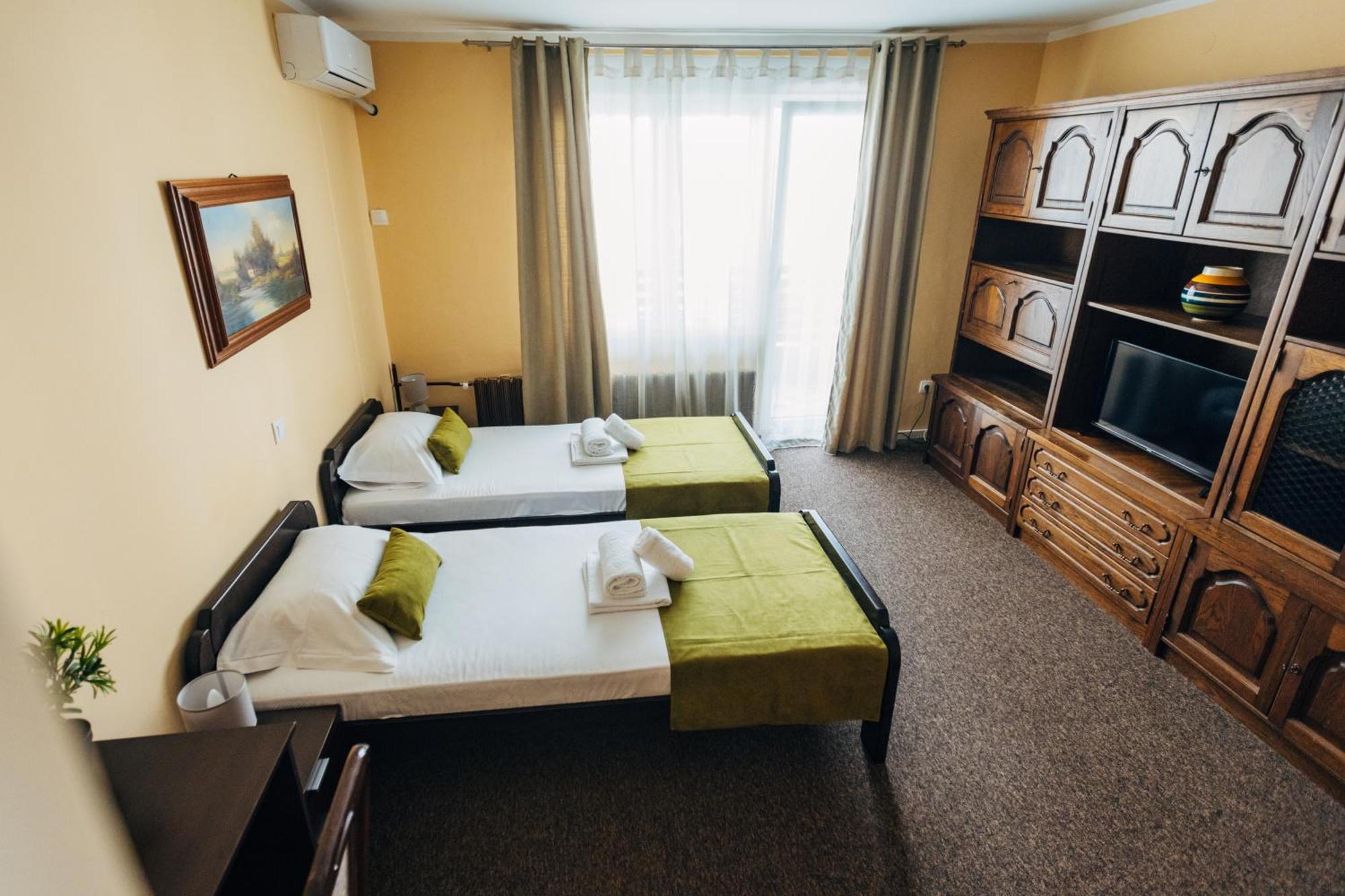 Laguna Green Guest House Ниш Экстерьер фото