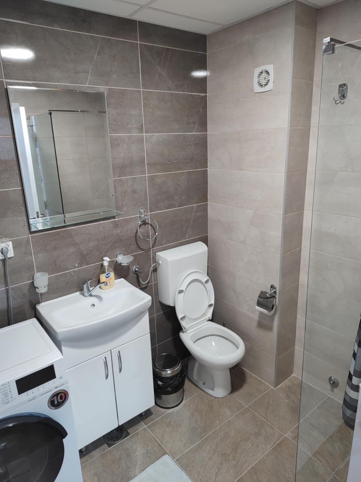 Laguna Green Guest House Ниш Экстерьер фото